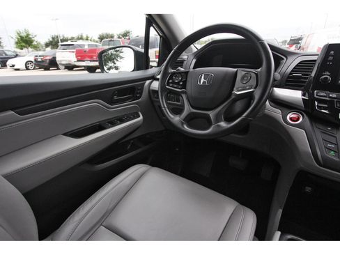 Used 2019 Honda Odyssey EX-L image 11