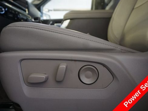 Used 2023 Chevrolet Silverado 1500 LTZ w/ LTZ Premium Package AWD/4WD image 7