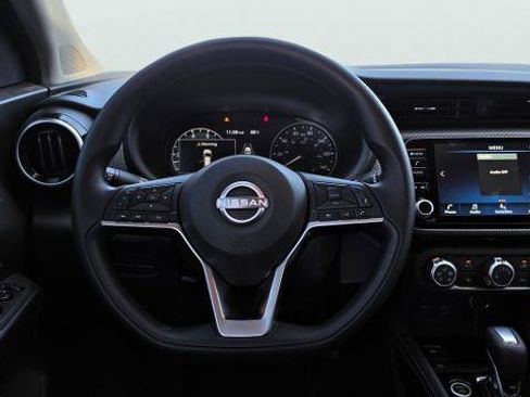 Certified 2024 Nissan Kicks SV FWD image 19