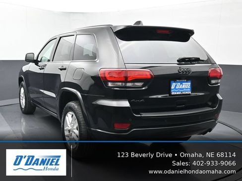 Used 2018 Jeep Grand Cherokee Altitude AWD/4WD image 4
