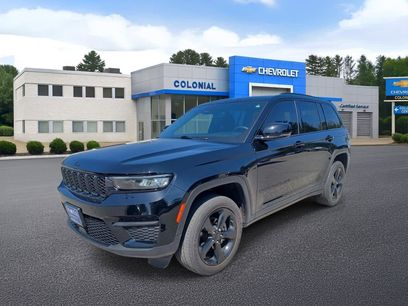 Used 2023 Jeep Grand Cherokee Altitude