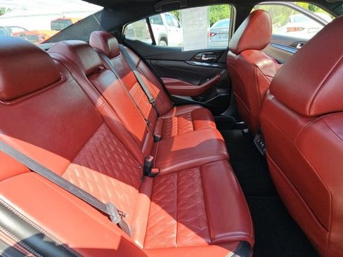 Used 2021 Nissan Maxima Platinum w/ 40th Anniversary Package image 28
