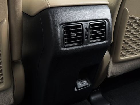 Used 2020 Toyota 4Runner Limited AWD/4WD image 27