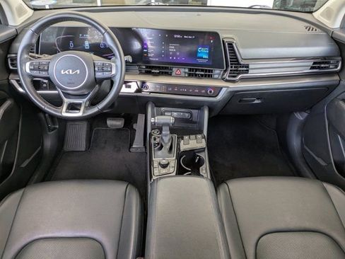 Used 2023 Kia Sportage EX image 13