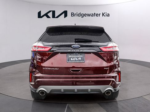 Used 2022 Ford Edge Titanium w/ Equipment Group 301A AWD/4WD image 5
