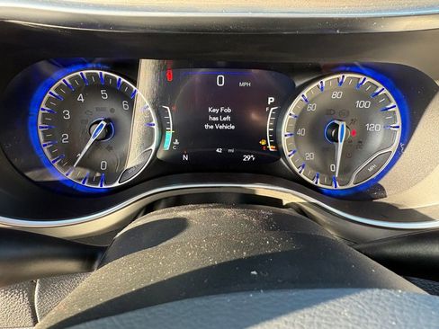 New 2026 Chrysler Pacifica Pinnacle w/ Trailer Tow Group image 25