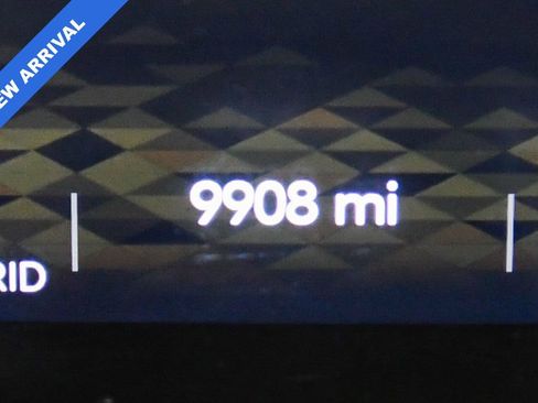 Used 2024 Jeep Wrangler Unlimited Rubicon 4xe image 15