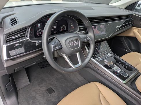 Used 2023 Audi Q8 Premium Plus AWD/4WD image 11