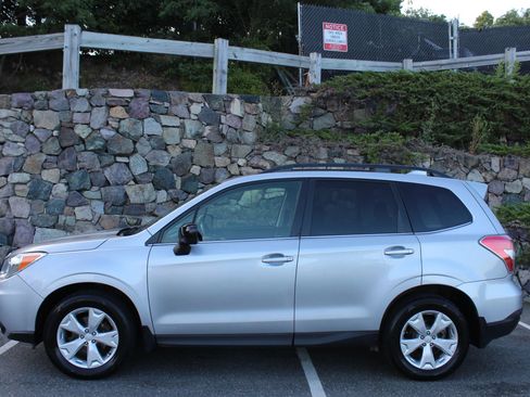 Used 2016 Subaru Forester 2.5i Limited image 6