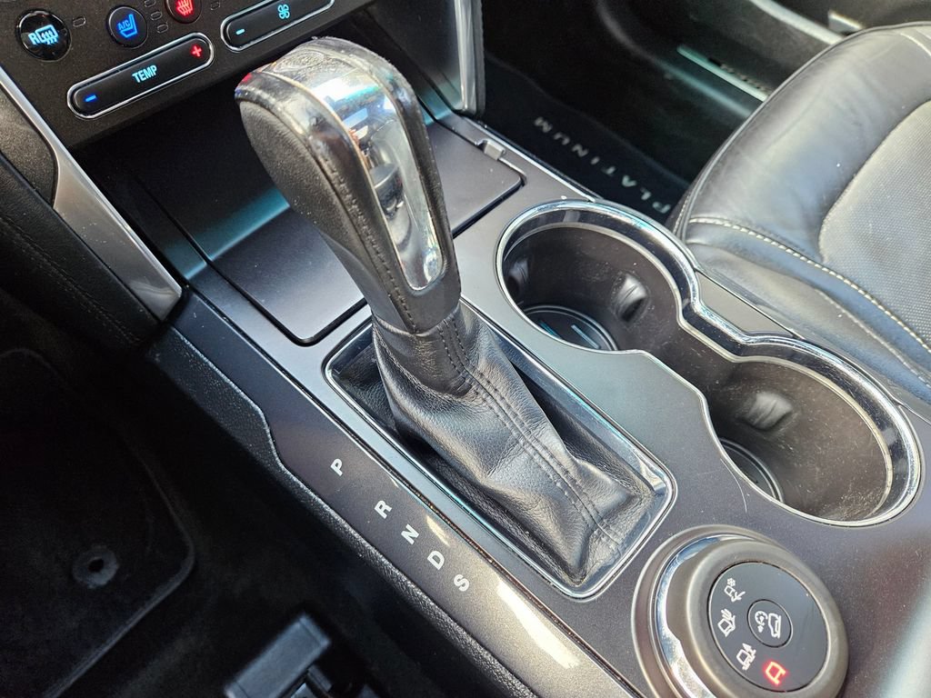 Used 2016 Ford Explorer Platinum AWD/4WD image 34