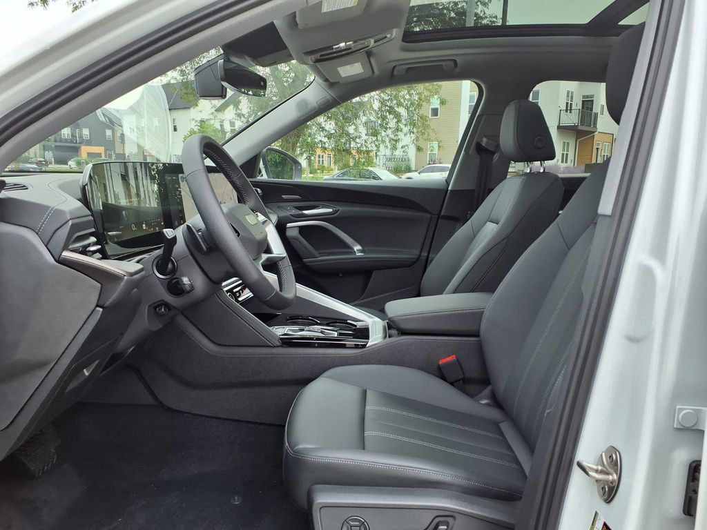 New 2026 Audi Q5 Premium Plus AWD/4WD image 8