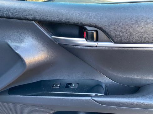 Used 2019 Toyota Camry SE w/ Audio Package FWD image 49
