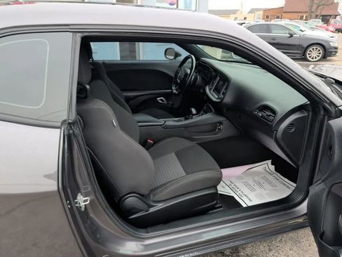 Used 2022 Dodge Challenger GT w/ Blacktop Package image 21