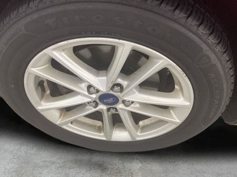 Used 2017 Ford Focus SE FWD image 11