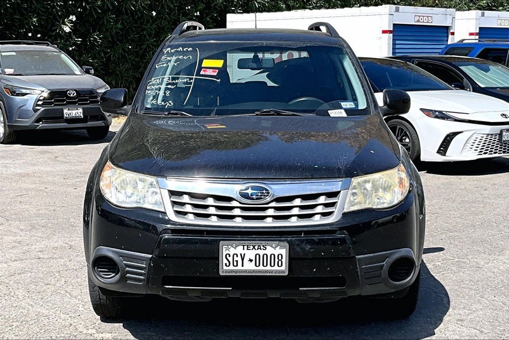 Used 2011 Subaru Forester 2.5X Premium w/ All-Weather Pkg AWD/4WD image 2