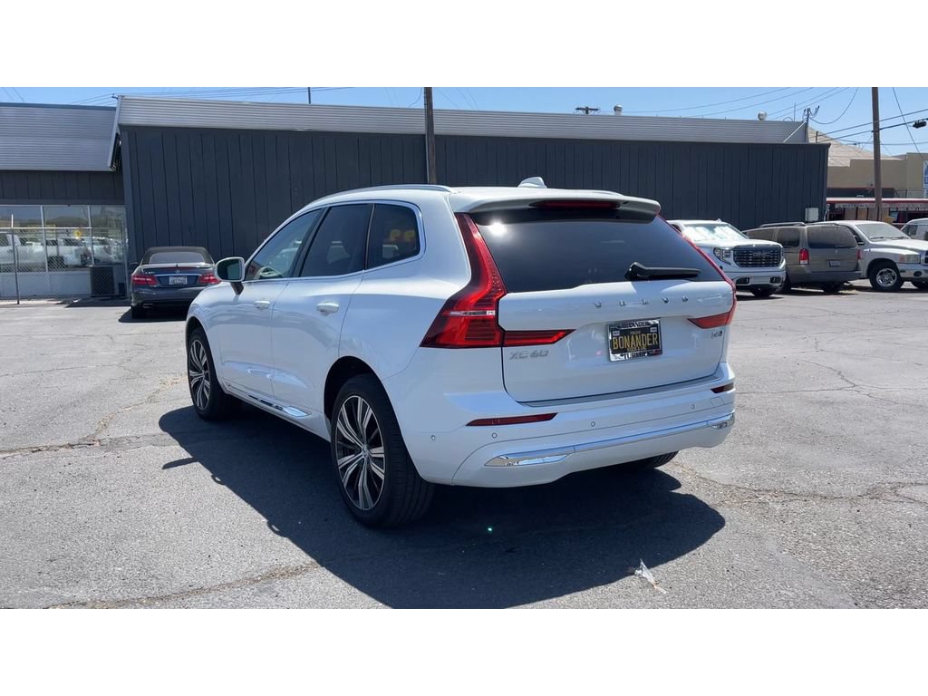 Used 2023 Volvo XC60 B5 Plus w/ Climate Package AWD/4WD image 9