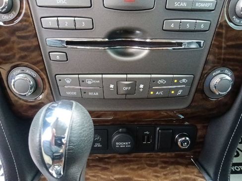 Used 2018 Nissan Armada Platinum w/ Captain Seat Package AWD/4WD image 27