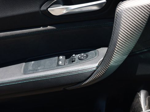 Used 2017 BMW M2 image 49