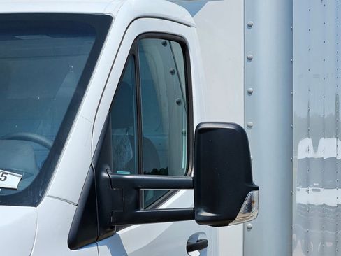 New 2024 Mercedes-Benz Sprinter 4500 image 9