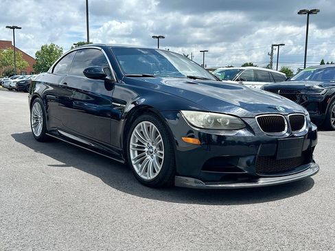 Used 2011 BMW M3 Convertible RWD image 2