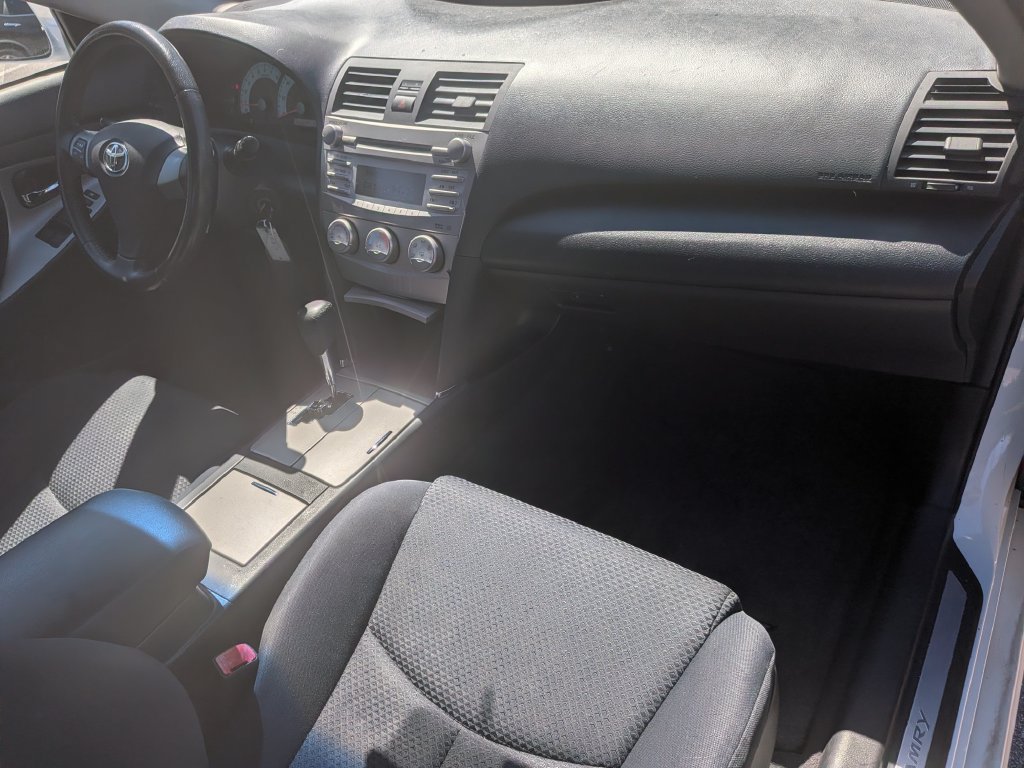 Used 2011 Toyota Camry SE w/ Fleet Convenience Pkg FWD image 27