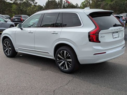 New 2026 Volvo XC90 B5 Core image 4
