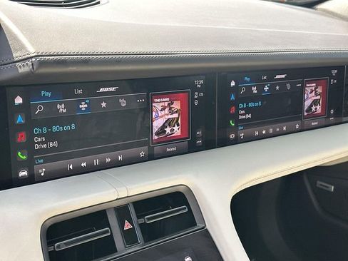 Used 2022 Porsche Taycan 4S image 12