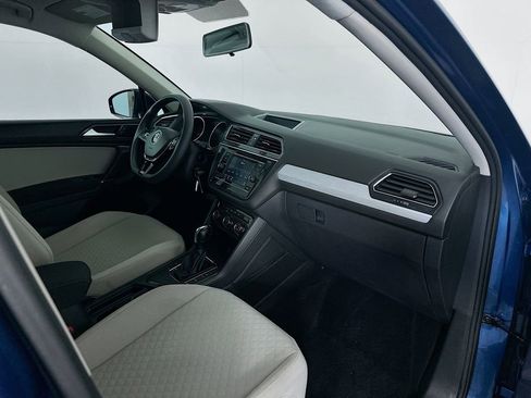 Used 2018 Volkswagen Tiguan S FWD image 28