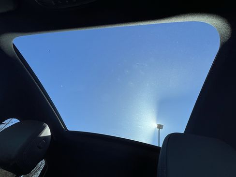 Used 2024 Mercedes-Benz GLE 53 AMG AMG GLE 53 image 29