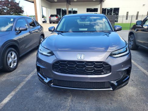 Used 2024 Honda HR-V EX-L image 2