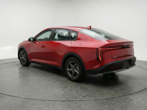 Used 2025 Kia K4 LXS image 5