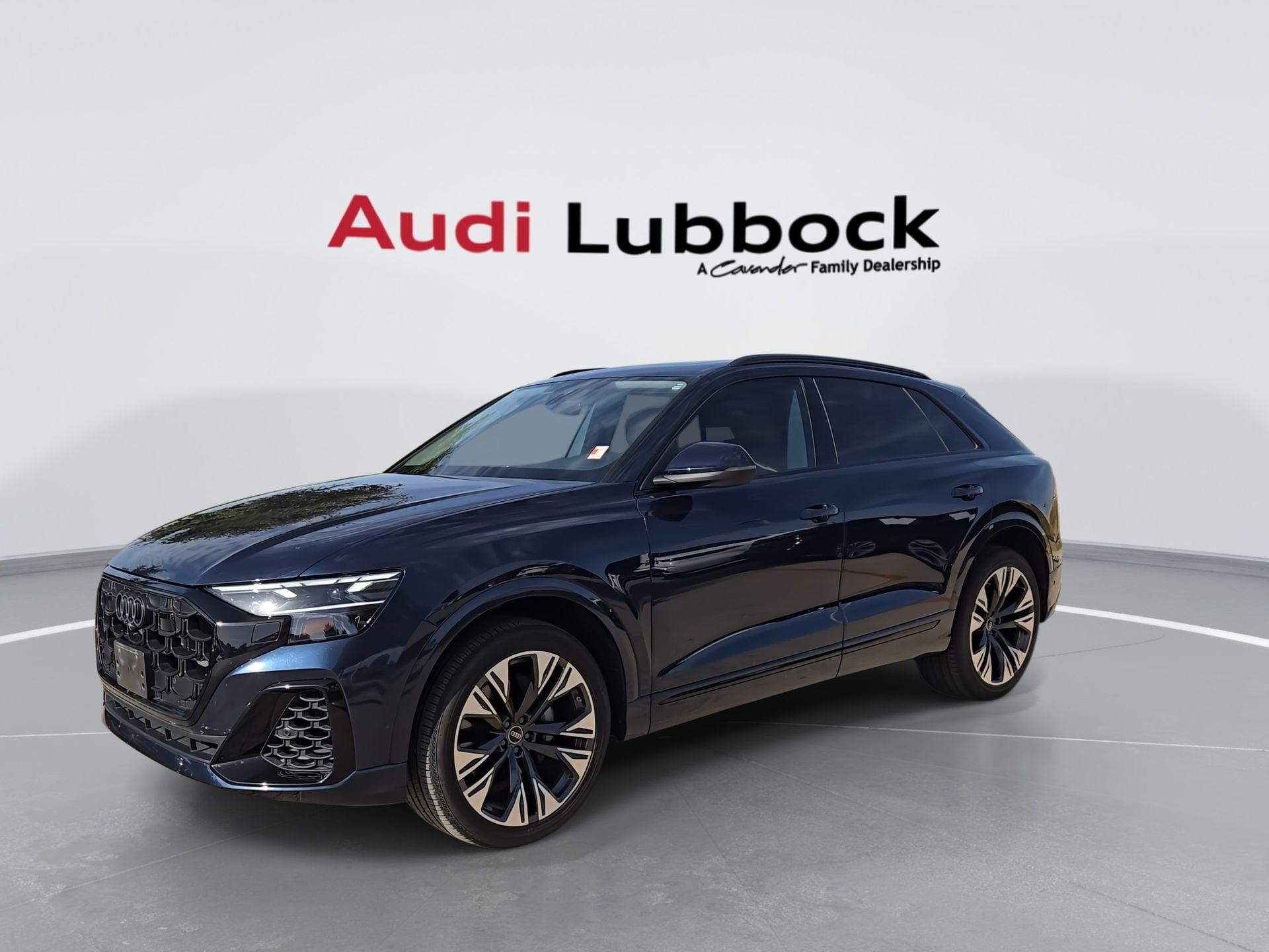 Used 2025 Audi Q8 Premium Plus w/ Premium Plus Package AWD/4WD image 4