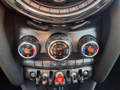 Used 2016 MINI Cooper 2-Door Hardtop image 20