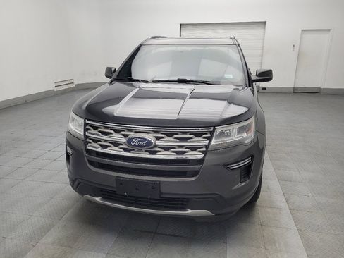 Used 2018 Ford Explorer XLT image 15