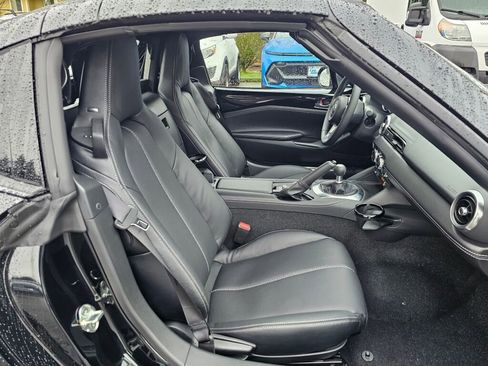 New 2026 MAZDA MX-5 Miata RF Grand Touring w/ Weather Package image 24