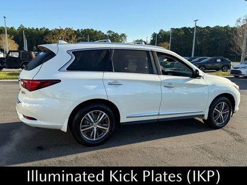 Used 2019 INFINITI QX60 Luxe w/ Essential Package image 13