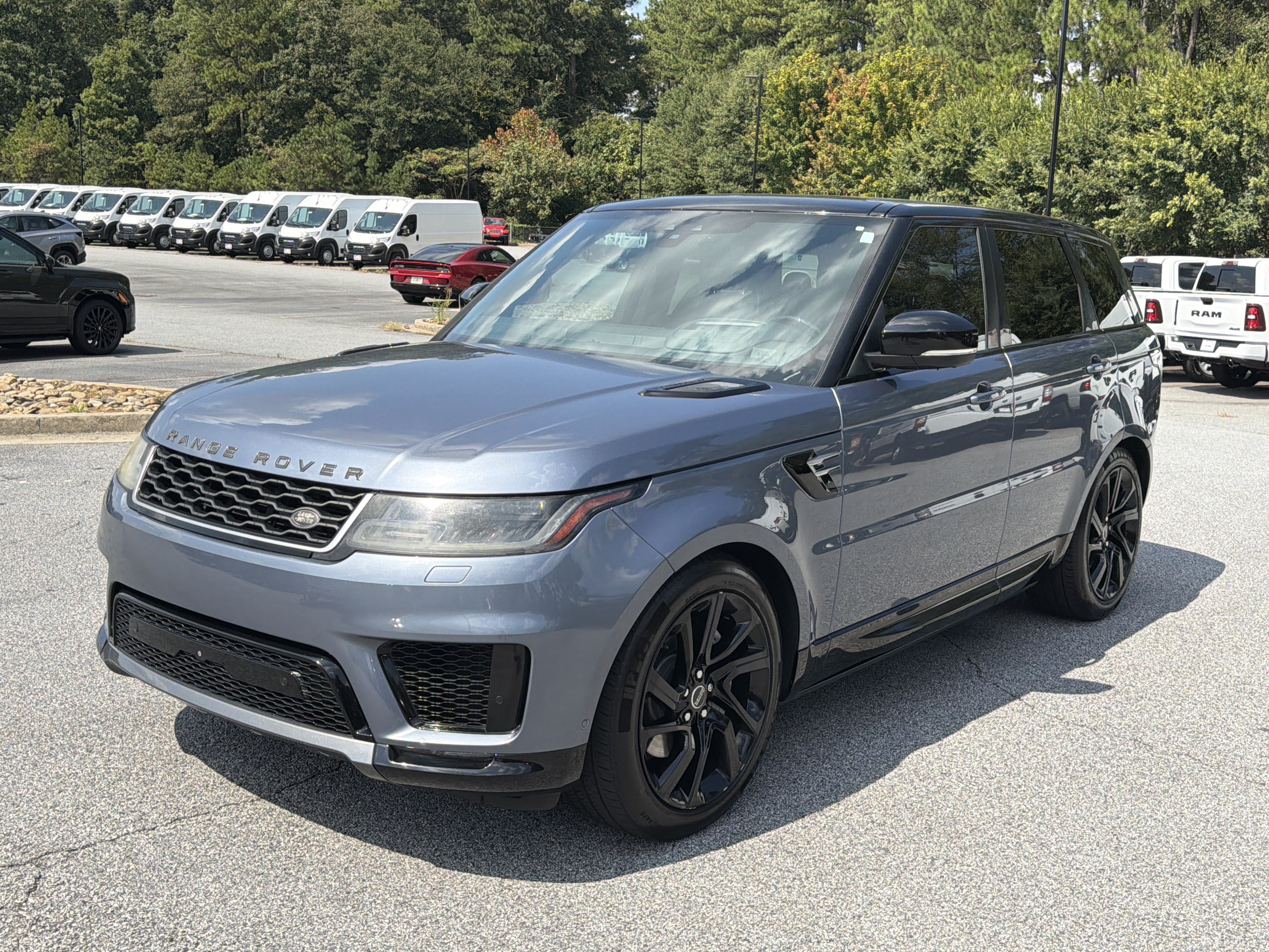 Used 2018 Land Rover Range Rover Sport HSE AWD/4WD image 3
