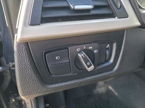 Used 2016 BMW 320i xDrive Sedan image 21