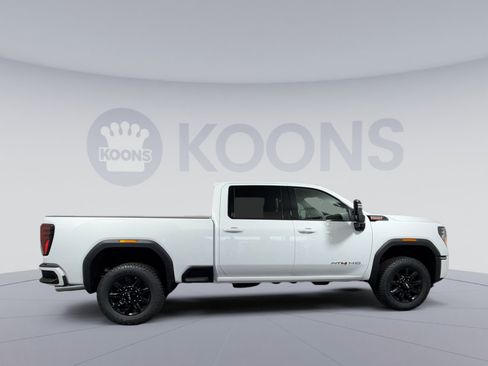 New 2026 GMC Sierra 2500 AT4 w/ Technology Package AWD/4WD image 8