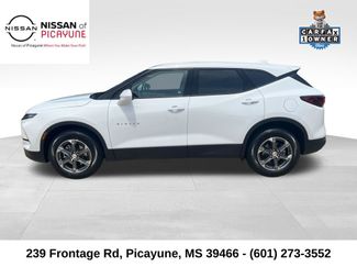 Used 2025 Chevrolet Blazer LT FWD video 2