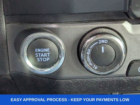 Used 2020 Toyota Tacoma TRD Off-Road w/ Technology Package image 27