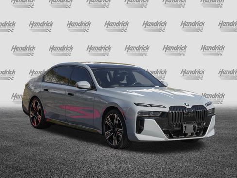 Certified 2023 BMW 740i image 2