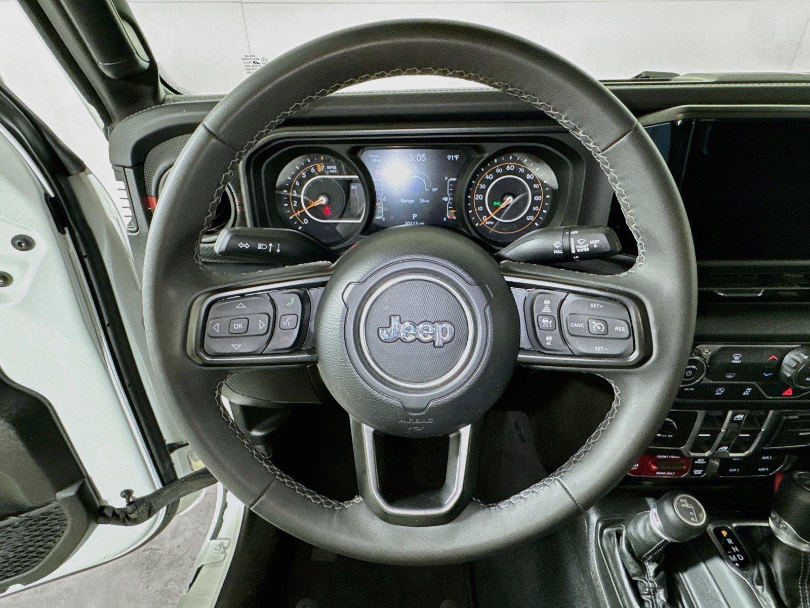 Used 2026 Jeep Gladiator Rubicon AWD/4WD image 9