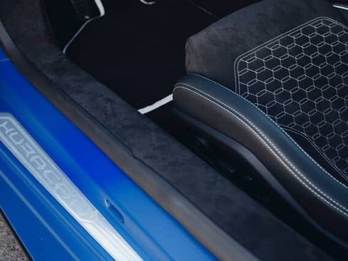 Used 2023 Lamborghini Huracan Tecnica image 54