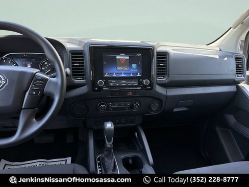 Used 2022 Nissan Frontier S w/ Technology Package RWD image 27