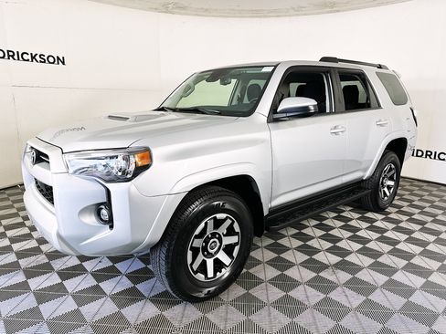 Used 2024 Toyota 4Runner TRD Off-Road image 7