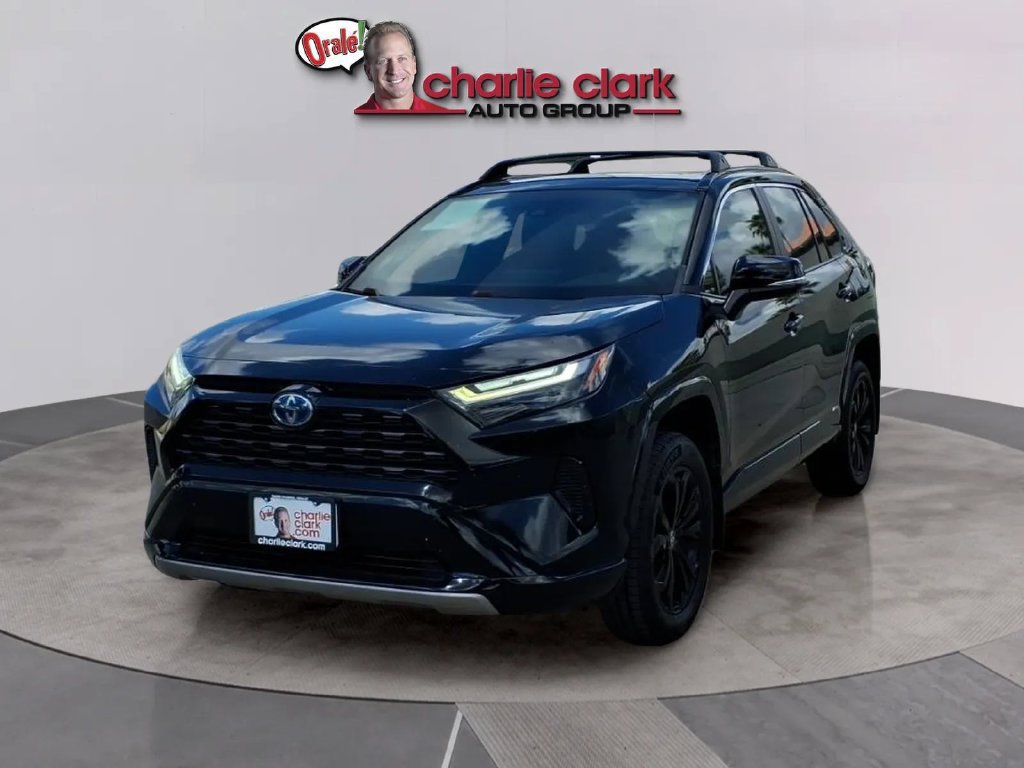 Used 2023 Toyota RAV4 SE w/ Convenience Package AWD/4WD image 1