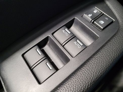 Used 2018 Honda Ridgeline RTL-T image 27