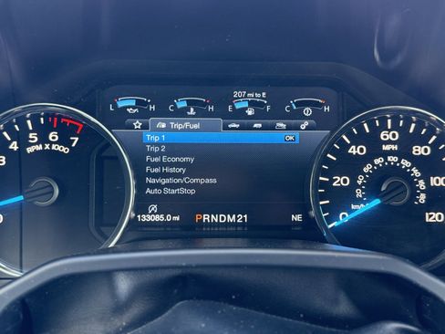 Used 2015 Ford F150 Lariat w/ Equipment Group 501A Mid image 24