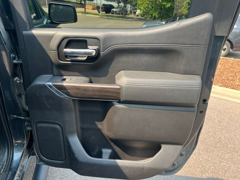 Used 2019 Chevrolet Silverado 1500 LT Trail Boss w/ Convenience Package AWD/4WD image 21